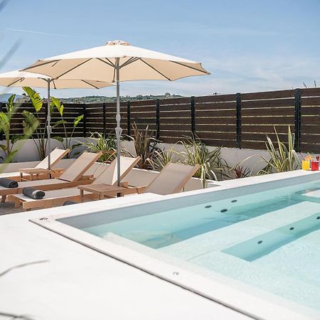 Sol Luxury Apartment - Close To The Beach With A Private Mini Pool Chania  Exterior foto
