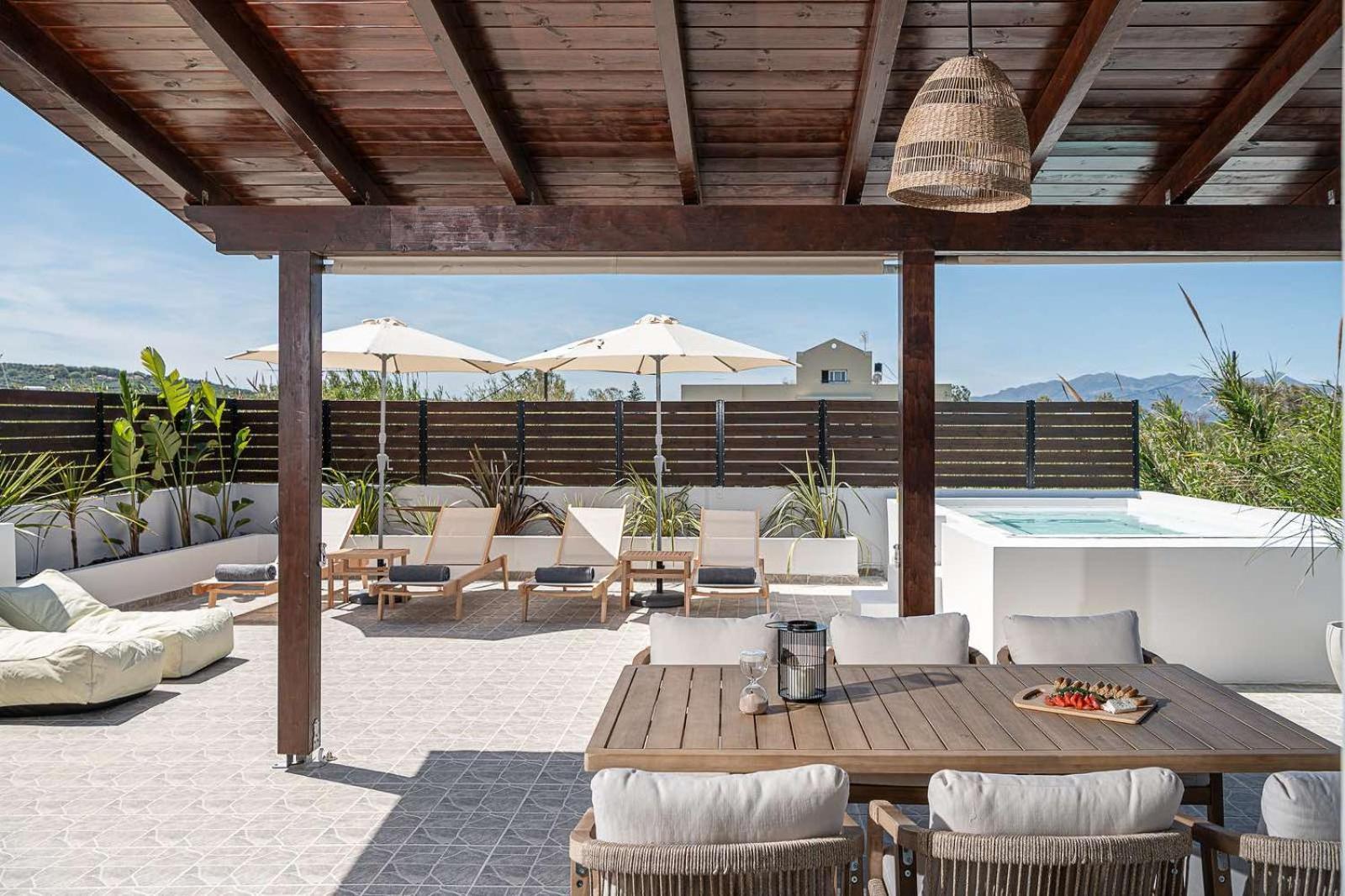 Sol Luxury Apartment - Close To The Beach With A Private Mini Pool Chania  Exterior foto