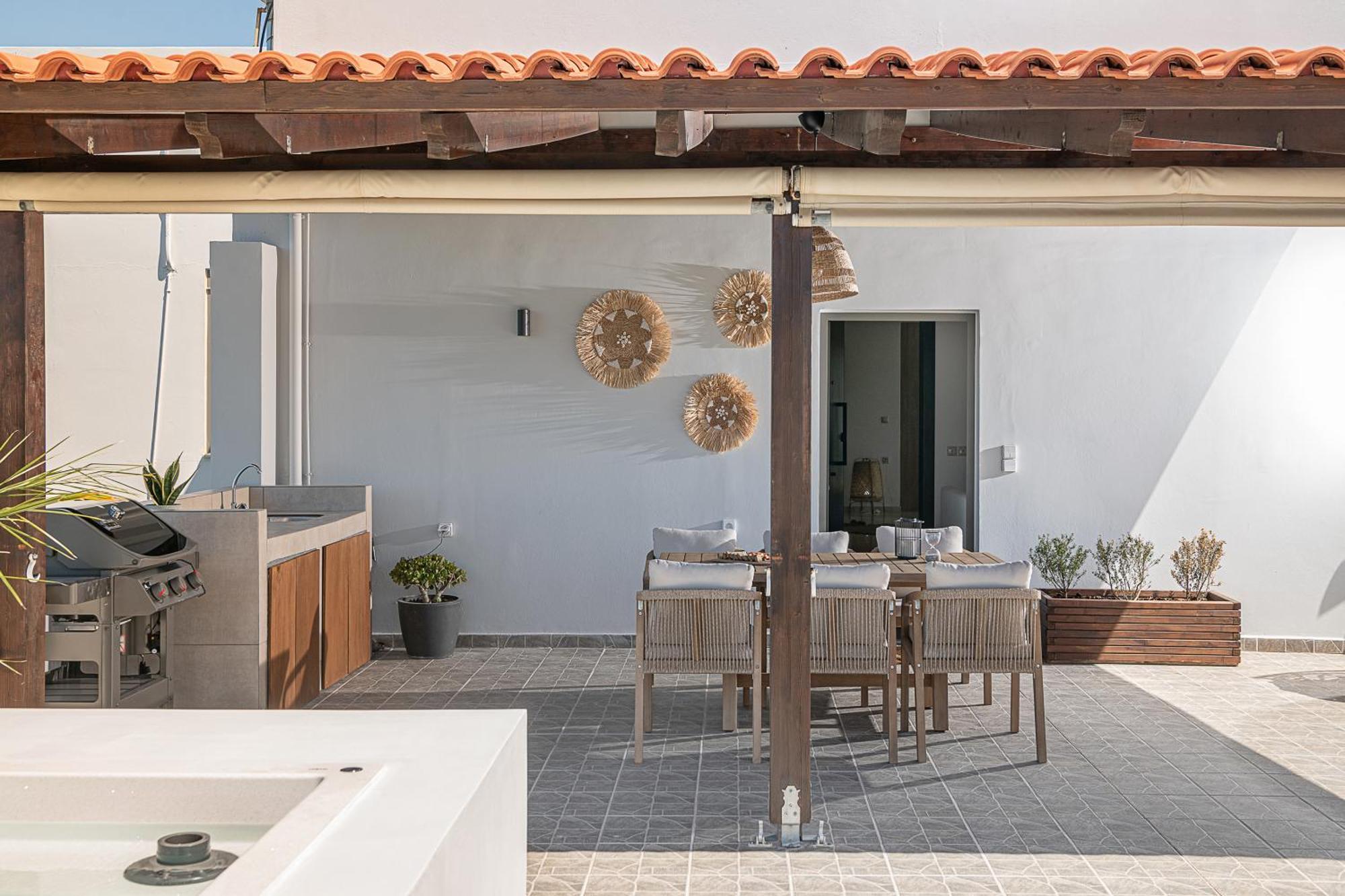 Sol Luxury Apartment - Close To The Beach With A Private Mini Pool Chania  Exterior foto